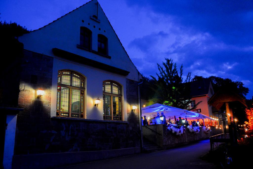 Gasthof Alter Felsenkeller Naumburg  Exterior foto