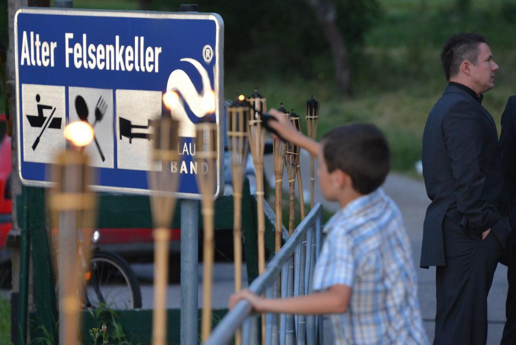 Gasthof Alter Felsenkeller Naumburg  Exterior foto